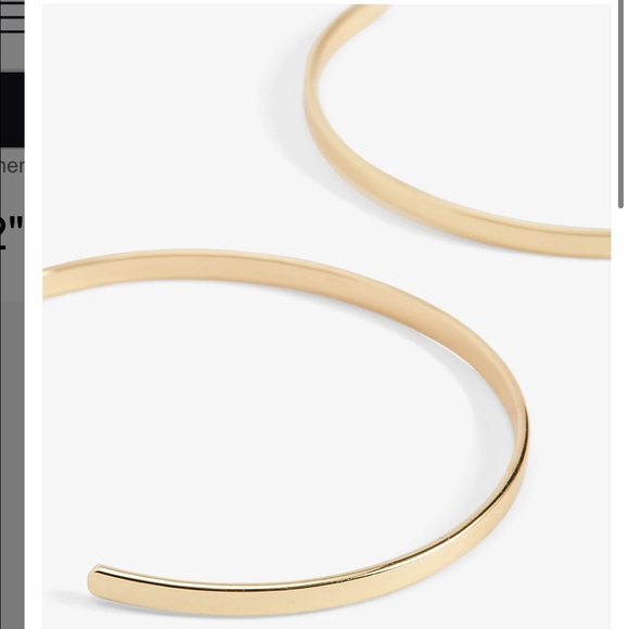 NWT Express 2” metal hoop earrings in gold - Picture 3 of 8